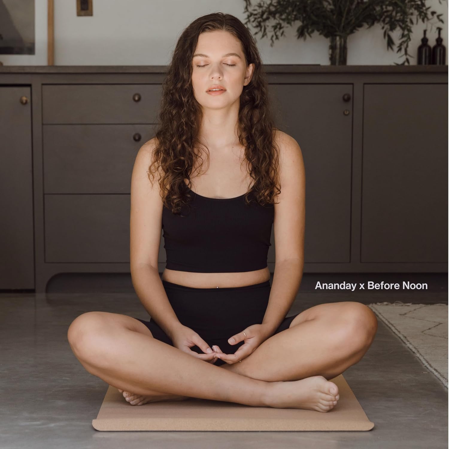 Premium Cork Yoga Mat - Sustainable, Non-Toxic & PVC-Free, Non-Slip, Perfect for Hot Yoga, Pilates & Exercise - Cushioned for Superior Comfort & Support - Image 6