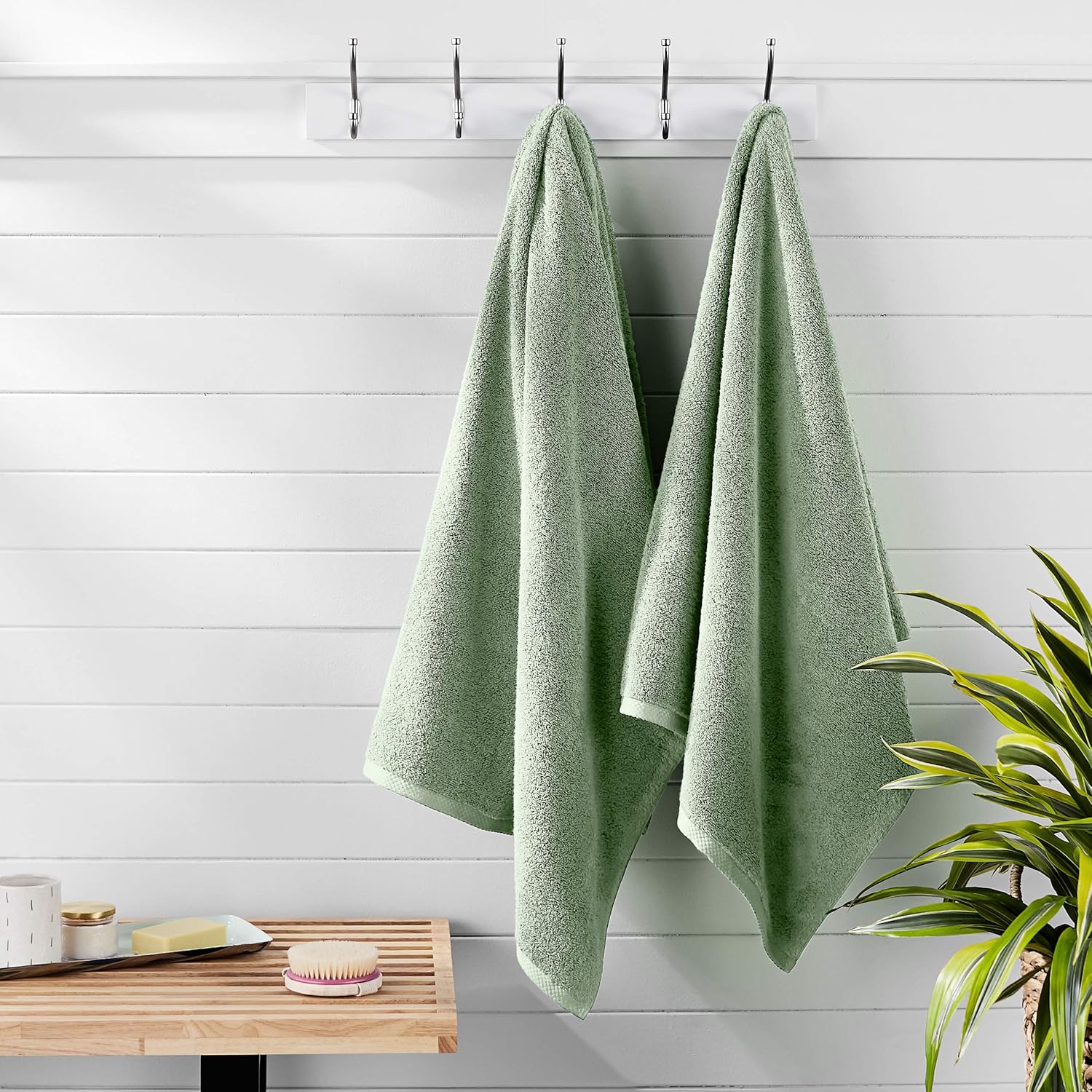Amazon Basics 100% Cotton Quick-Dry Lightweight Moisture Absorbing Bath Towel, 2-Pack, Seafoam Green, 54" x 30" - Image 8